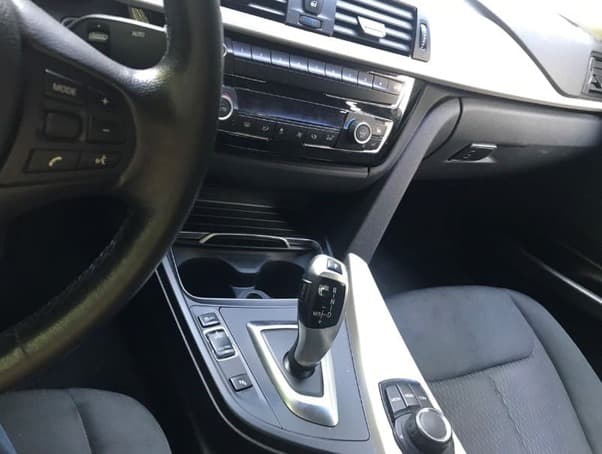 BMW 320i в каршеринге Делимобиль — Нижний Новгород